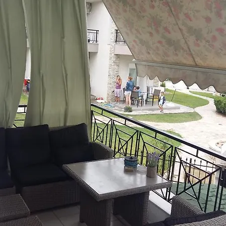 بيت للعطل Sakis *